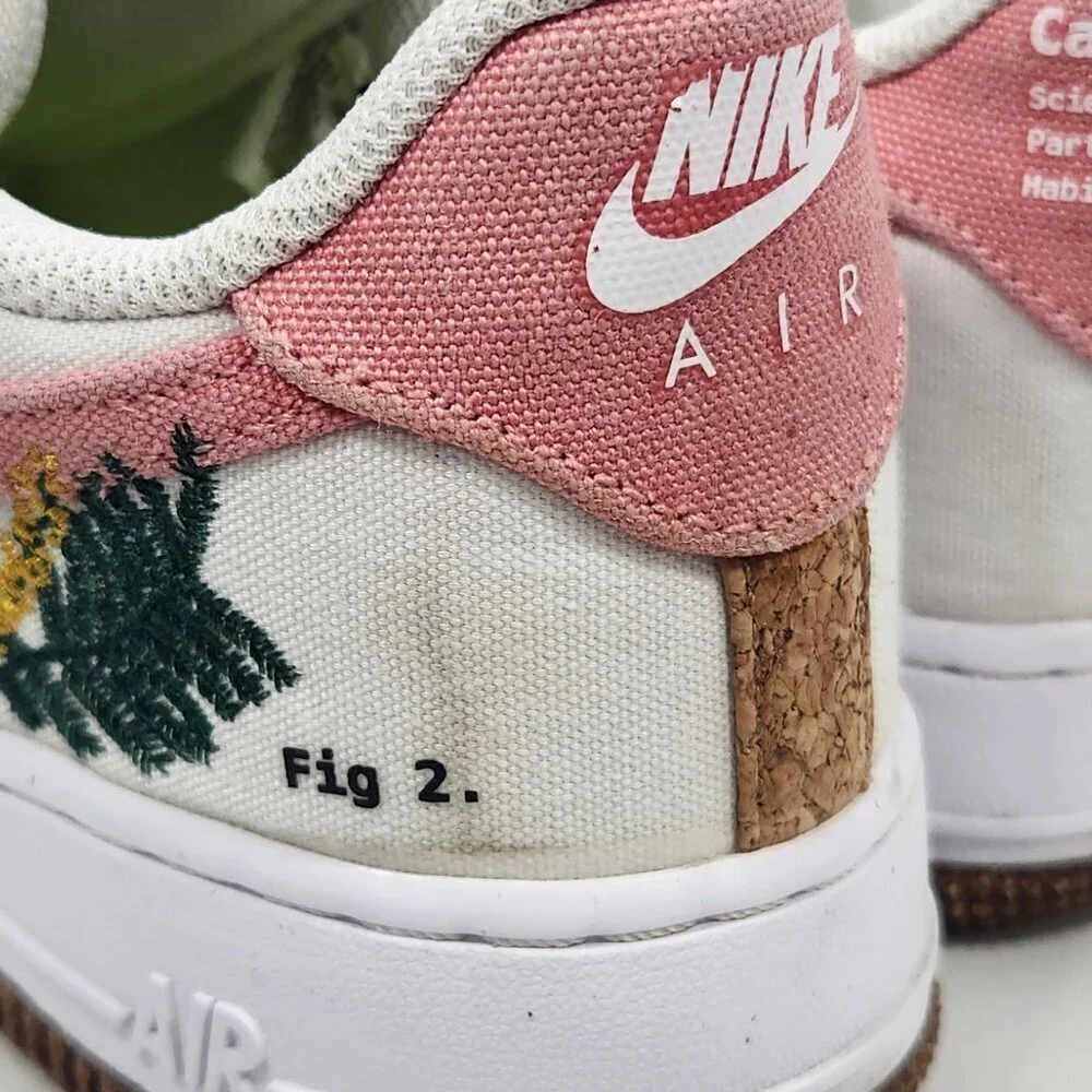 Nike Air Air Force 1 Catechu Women's White and Pink Sneakers Size 7.5